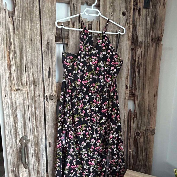 SHEIN VCAY Plus High Split Ditsy Floral Dress 1X - Picture 6 of 10